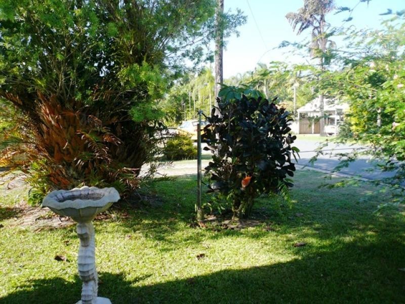 6 Marine Parade, Newell QLD 4873