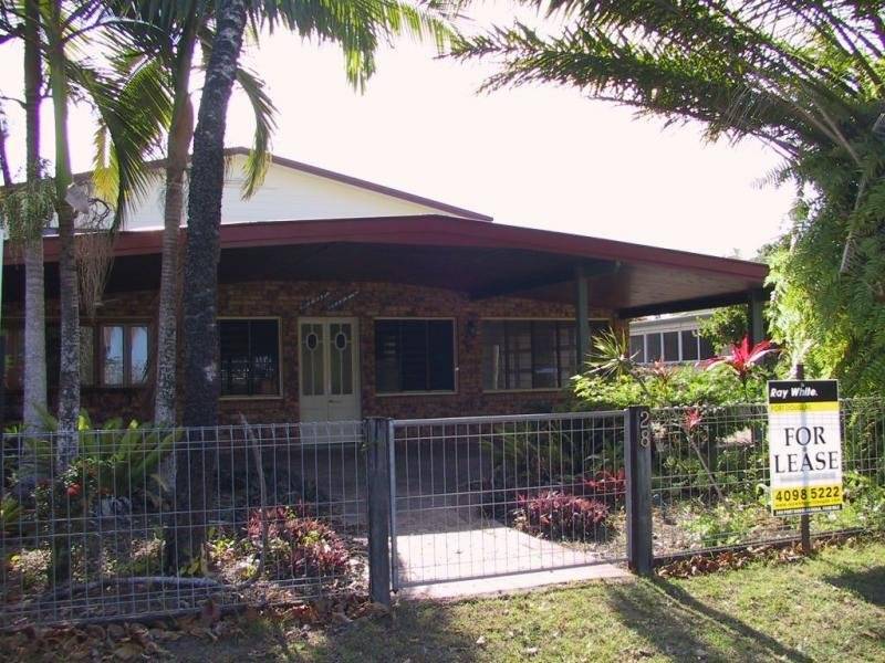 28 Marine Parade, Newell QLD 4873