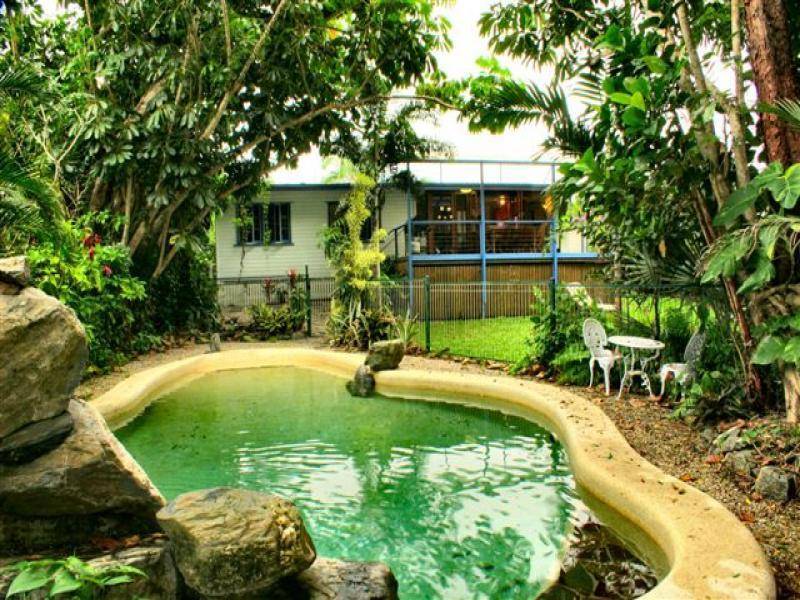 15 Marine Parade, Newell QLD 4873