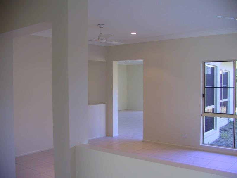 1 Camelia Close, Wonga QLD 4873