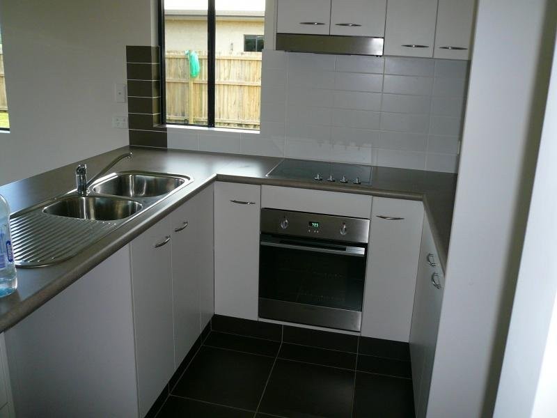 34 Johnston Rd, Mossman QLD 4873