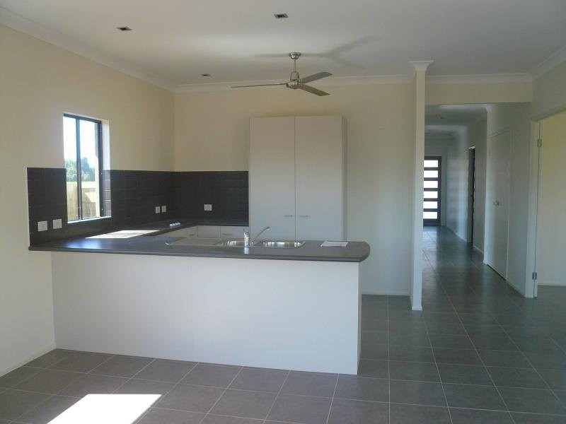 34 Bayil Dve, Cooya Beach QLD 4873