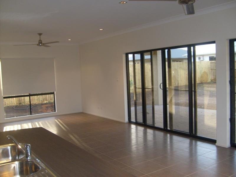 34 Bayil Dve, Cooya Beach QLD 4873