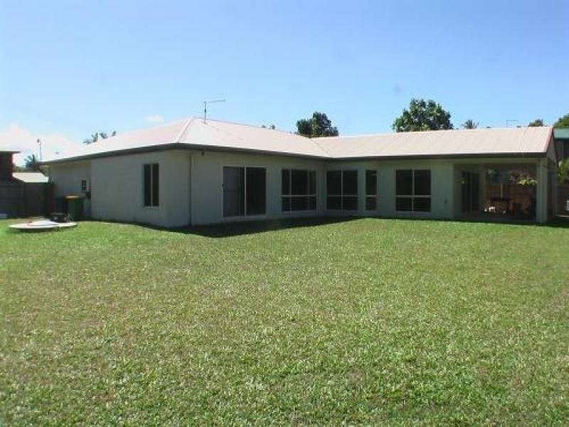 1 Camelia Close, Wonga QLD 4873