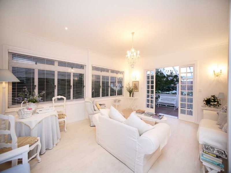 73 Riverview Terrace, Hamilton QLD 4007