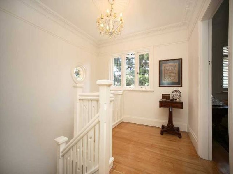 73 Riverview Terrace, Hamilton QLD 4007