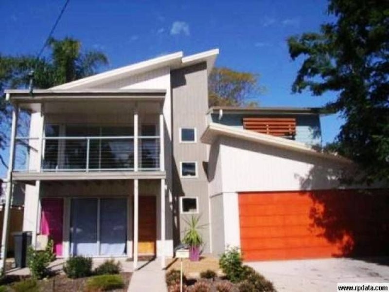 11 Jackson Street, Hamilton QLD 4007