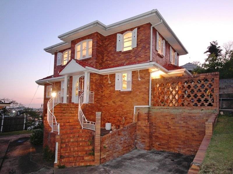 15 Quarry Street, Hamilton QLD 4007