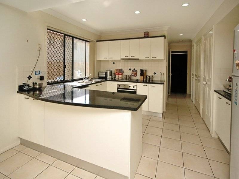 27 Sunset Place, Mcdowall QLD 4053