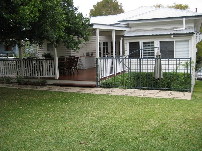 24 Brooke Street, Clayfield QLD 4011