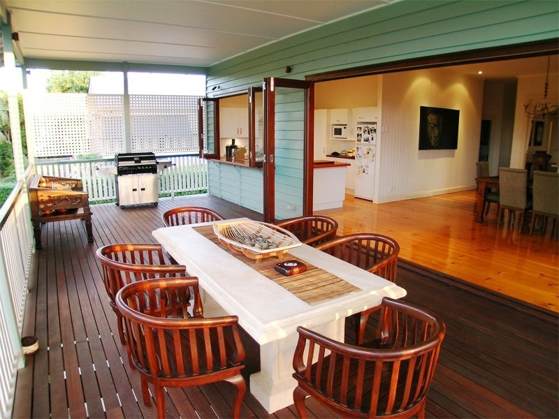 10 Manson Road, Hendra QLD 4011