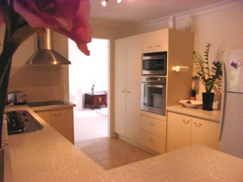 7 Calvary Crescent, Boondall QLD 4034