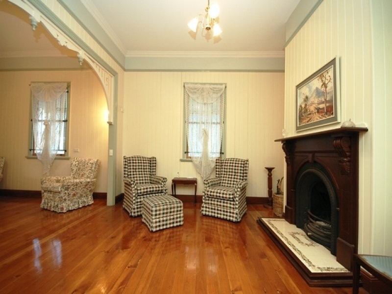 38 Highlands Street, Albion QLD 4010