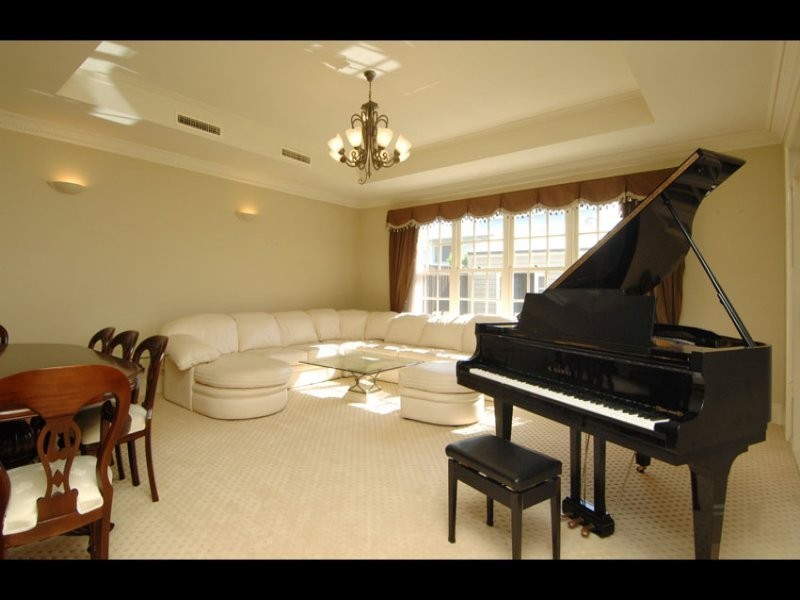 24 Abbott Street, Ascot QLD 4007