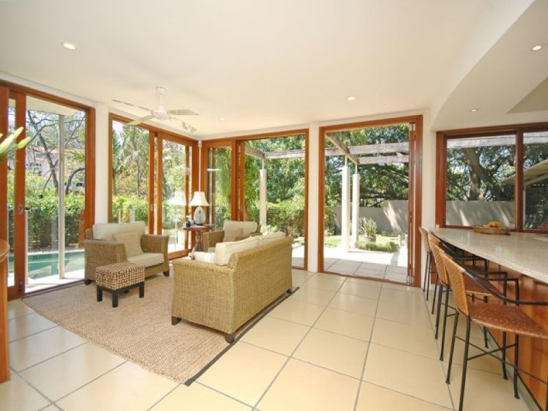 66 Langside Road, Hamilton QLD 4007