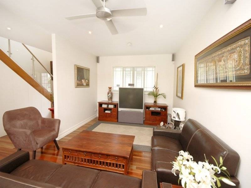 71 Mein Street, Hendra QLD 4011