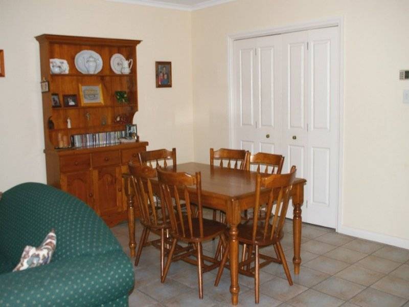 8 Elenore Ave, Paringa SA 5340