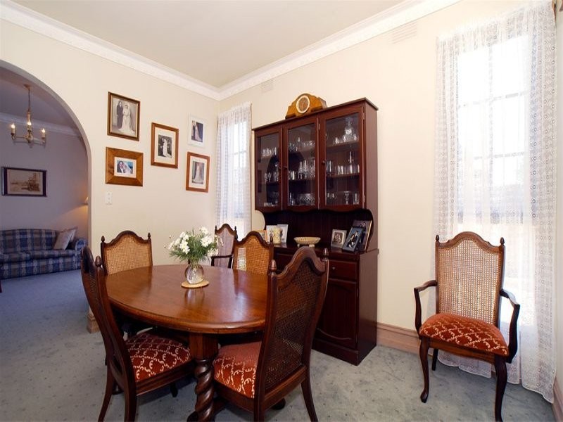 48 Woodbine Grove, Chelsea VIC 3196