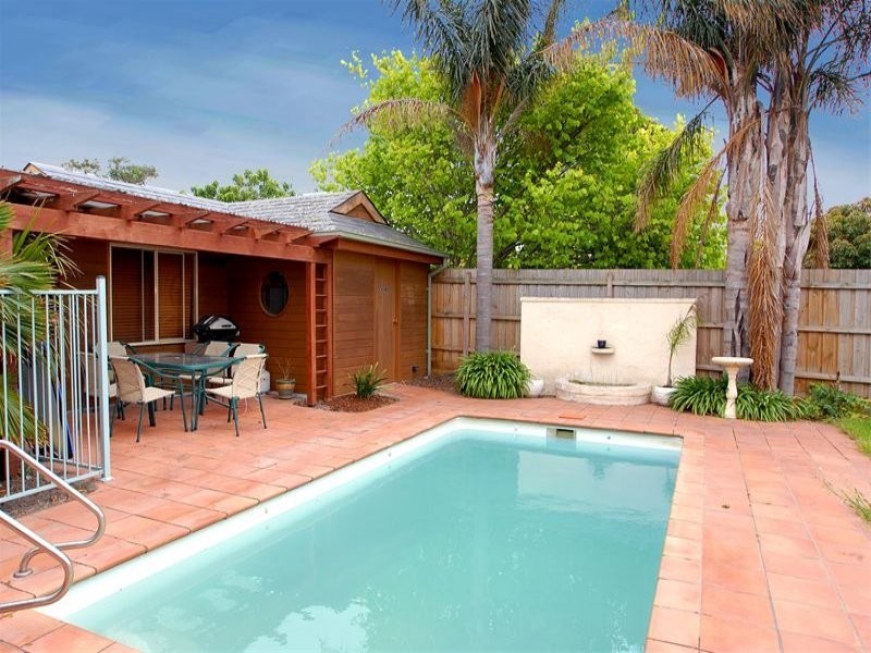 25 Albany Crescent, Aspendale VIC 3195