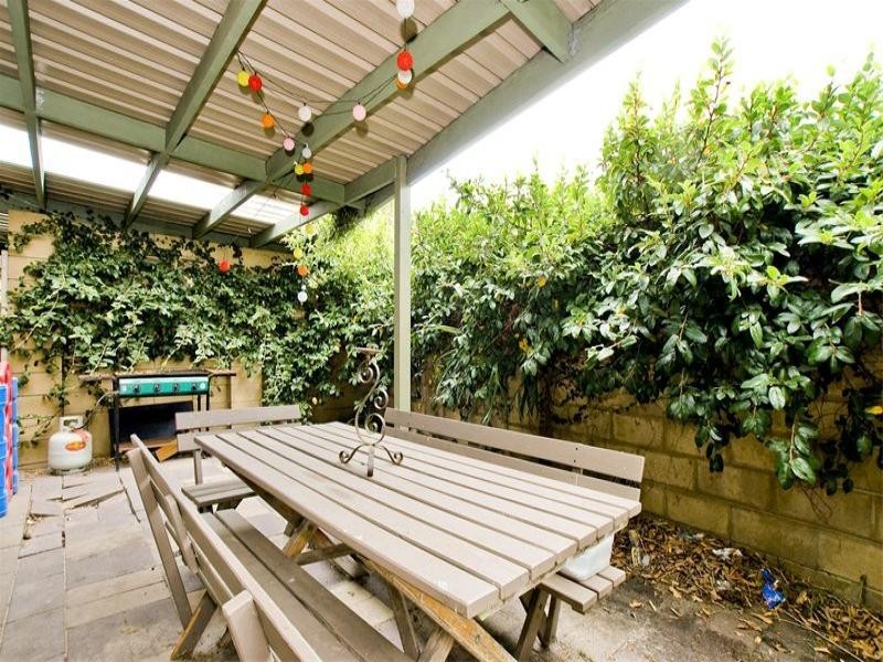 1 Albany Crescent, Aspendale VIC 3195