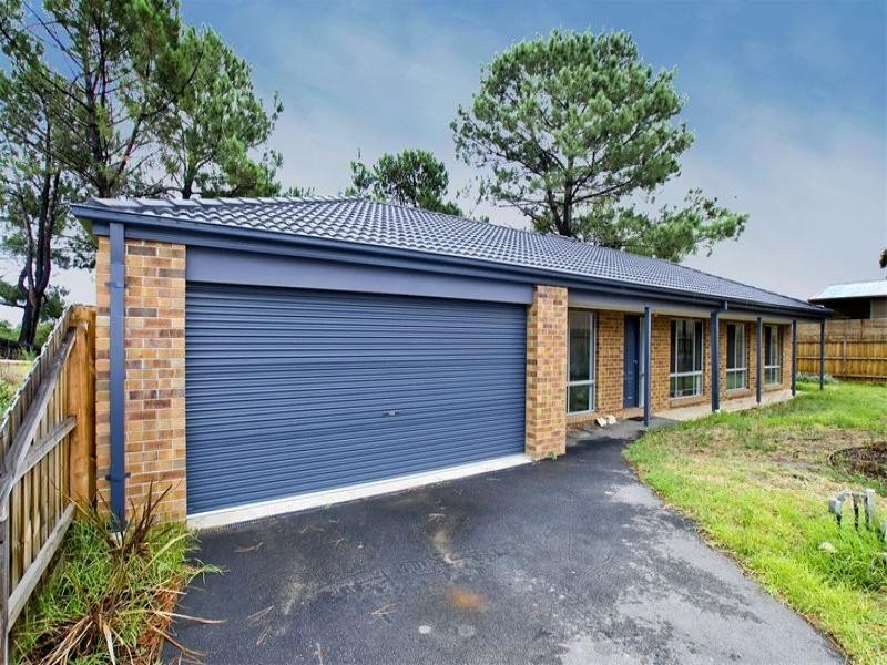 9 Ella Paige Place, Carrum Downs VIC 3201