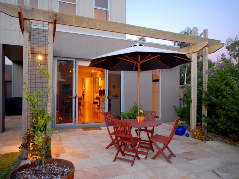 7 Tyrrell Terrace, Waterways VIC 3195