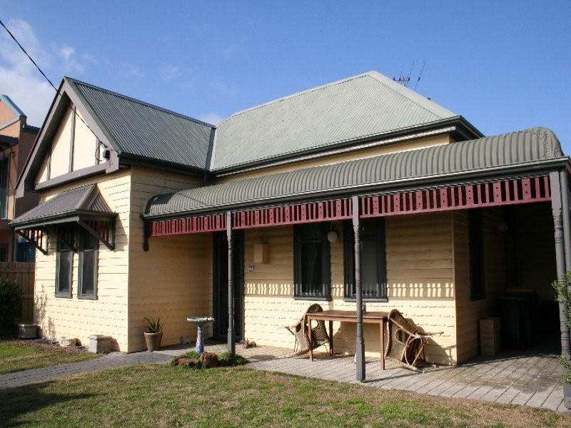 16 Avondale Avenue, Chelsea VIC 3196