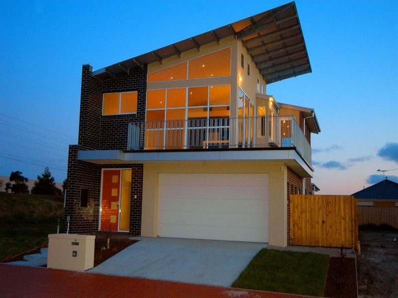 10 Bamber Close, Mordialloc VIC 3195