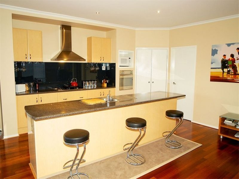 4 Reckless Lane, Mordialloc VIC 3195