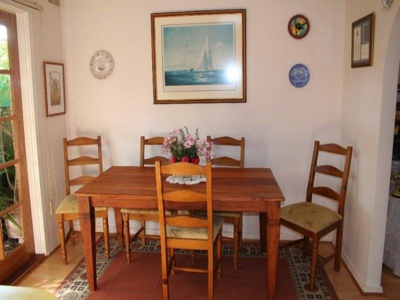 6 Boyd Avenue, Chelsea VIC 3196