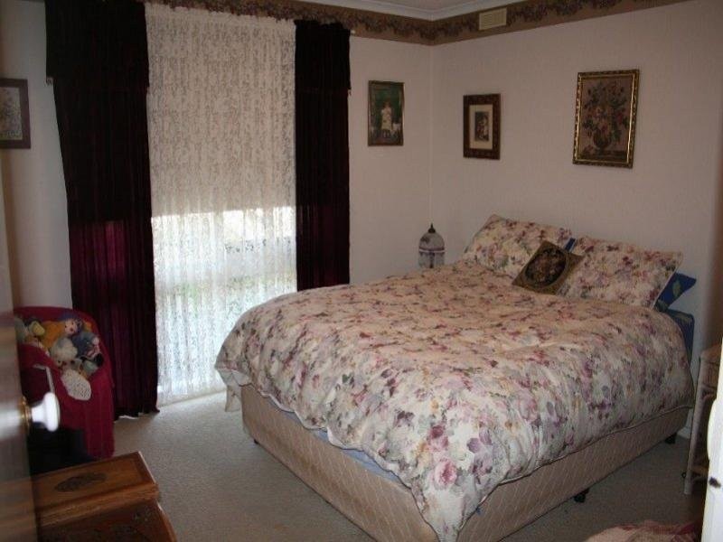 6 Boyd Avenue, Chelsea VIC 3196