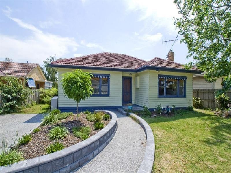 6 Rivette Street, Mordialloc VIC 3195