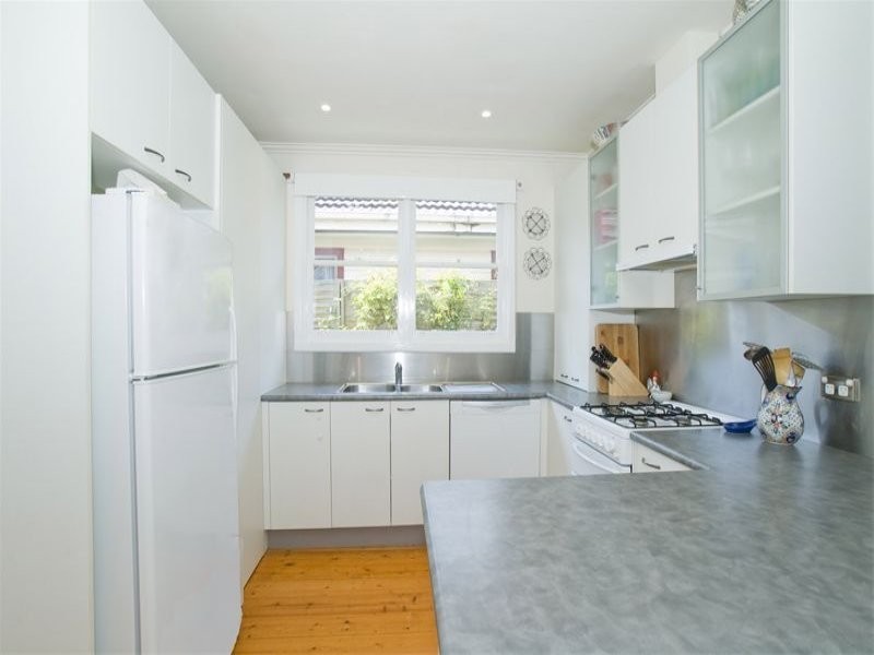 6 Rivette Street, Mordialloc VIC 3195