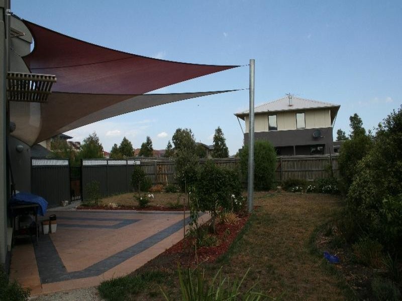24 Merri Drive, Waterways VIC 3195