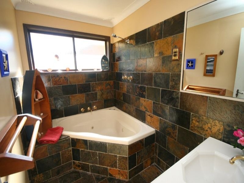 71 Hillview Circuit, Kiama NSW 2533