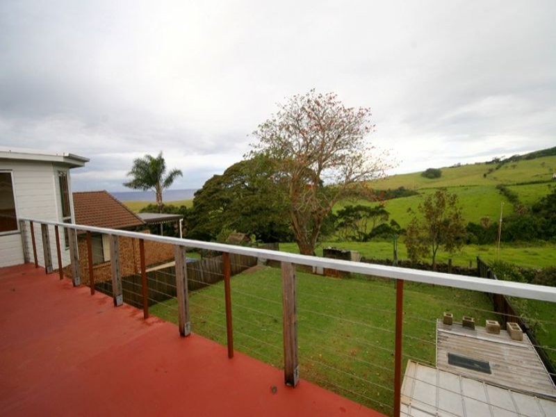 10 Attunga Avenue, Kiama Heights NSW 2533