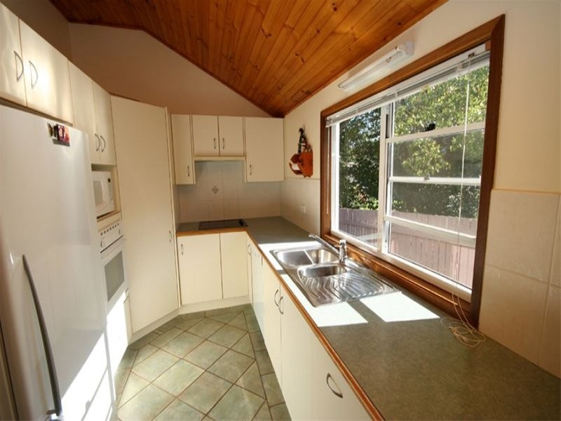 15a Eddy Street, Kiama NSW 2533