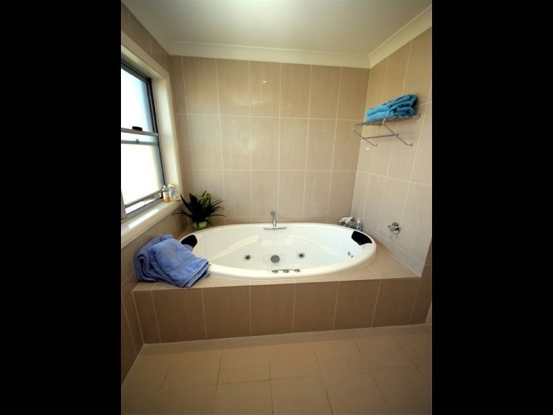 8 Cole Street, Kiama NSW 2533