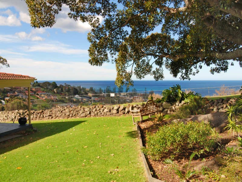 90 Barney Street, Kiama NSW 2533