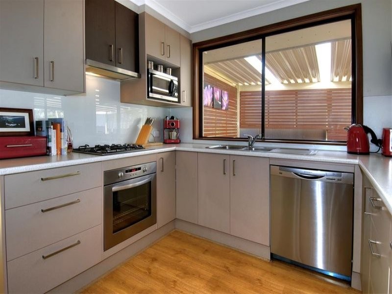 16 Hoskings Crescent, Kiama Downs NSW 2533