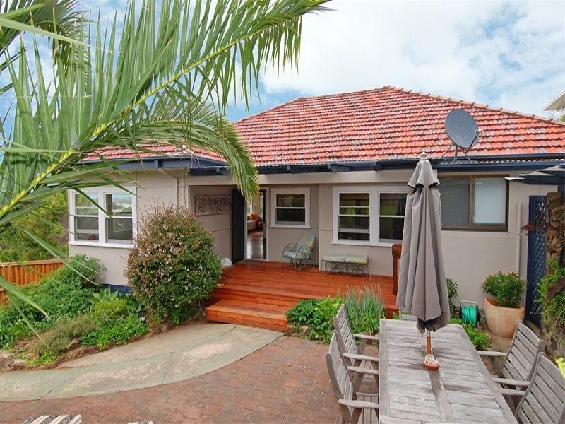 31 Minnamurra Street, Kiama NSW 2533