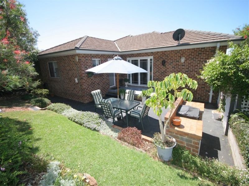 31 Michael Crescent, Kiama Downs NSW 2533