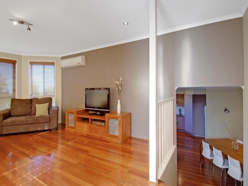 8 Pearce Place, Kiama NSW 2533