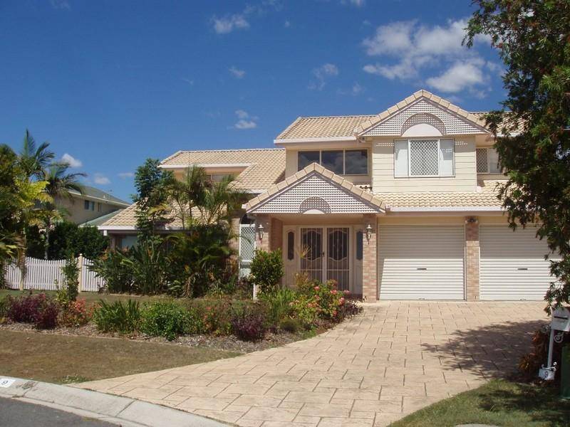 9 Chloe Close, Eight Mile Plains QLD 4113