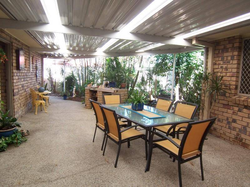 14 Nardie Street, Eight Mile Plains QLD 4113