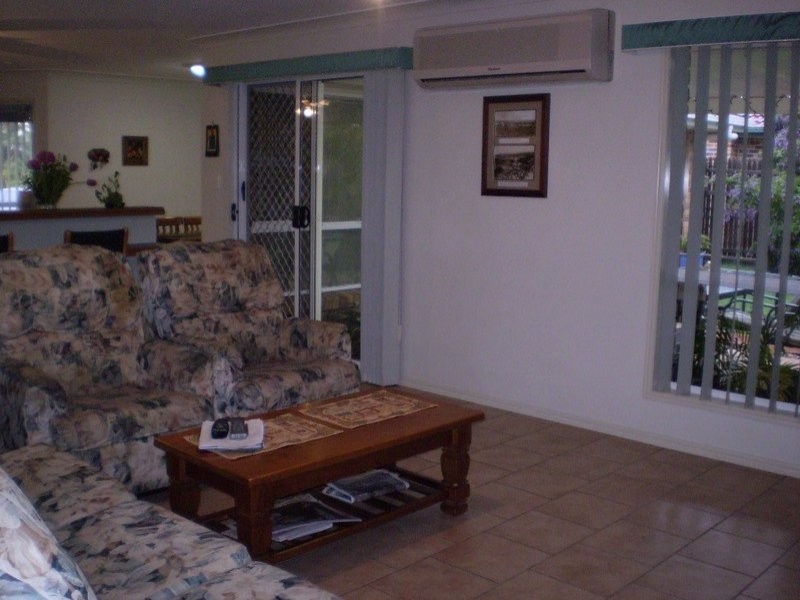 55 Ulinga Crescent, Parkinson QLD 4115
