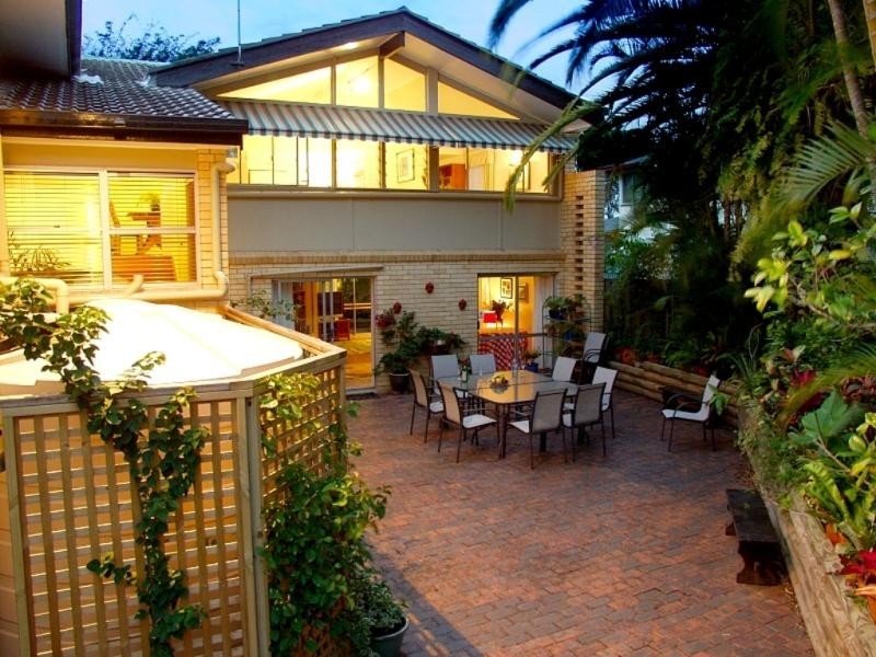 11 Marla Street, Robertson QLD 4109