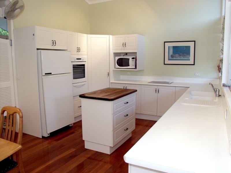 11 Marla Street, Robertson QLD 4109