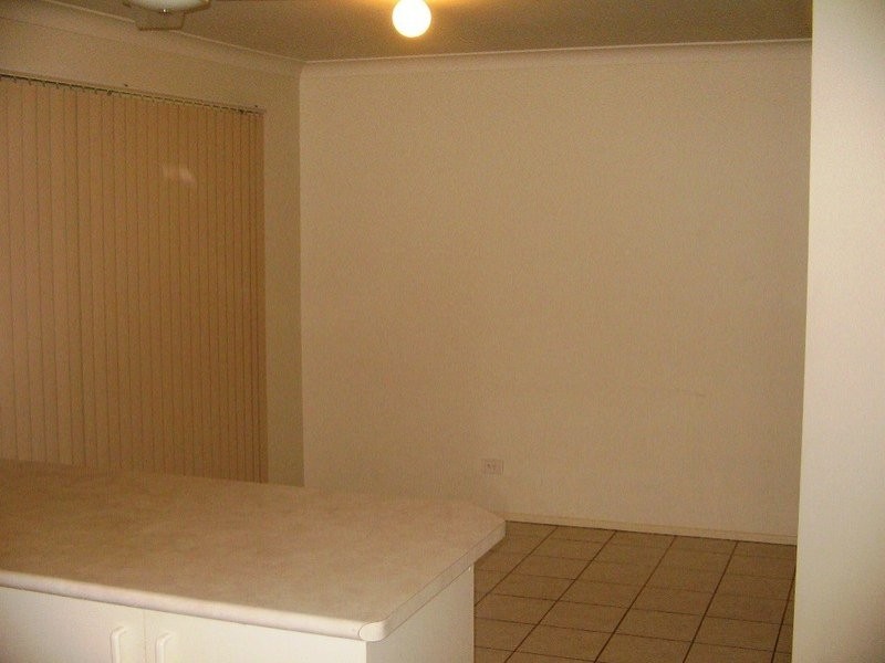 8 Murphy Street, Calamvale QLD 4116