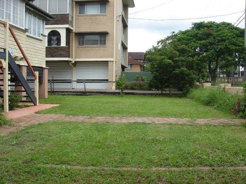 104 Cavendish Road, Coorparoo QLD 4151